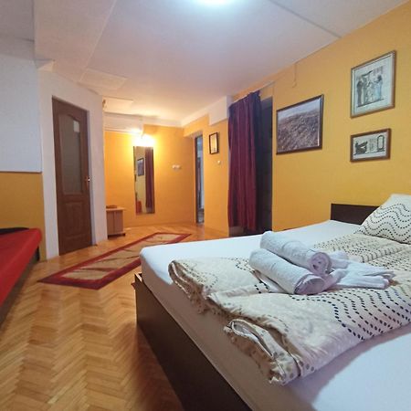 Casa Tudor Turda Bagian luar foto