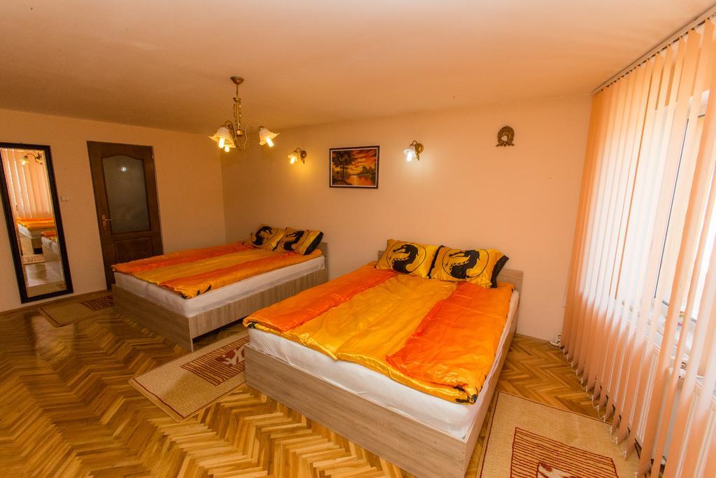Casa Tudor Turda Ruang foto