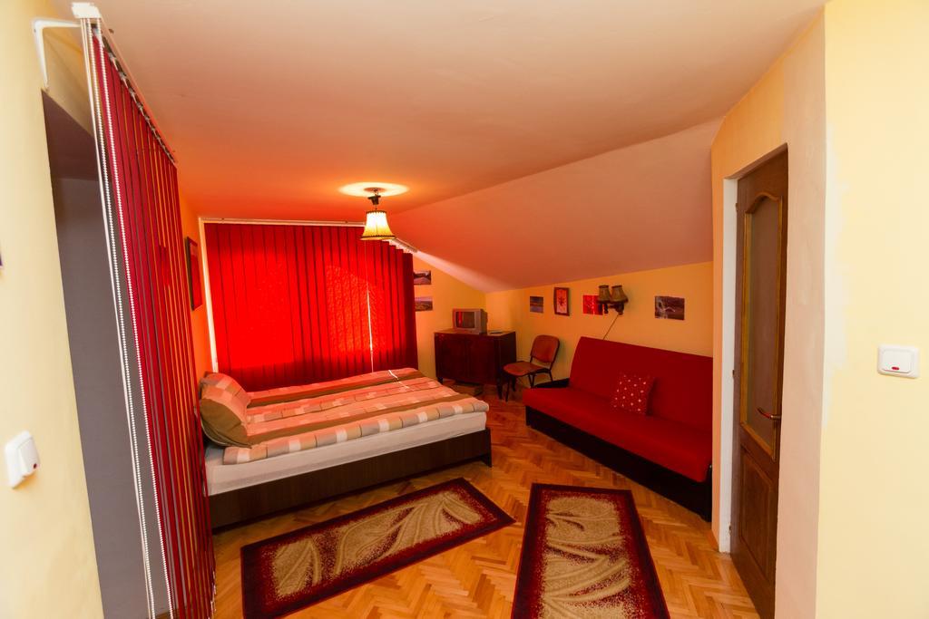 Casa Tudor Turda Ruang foto